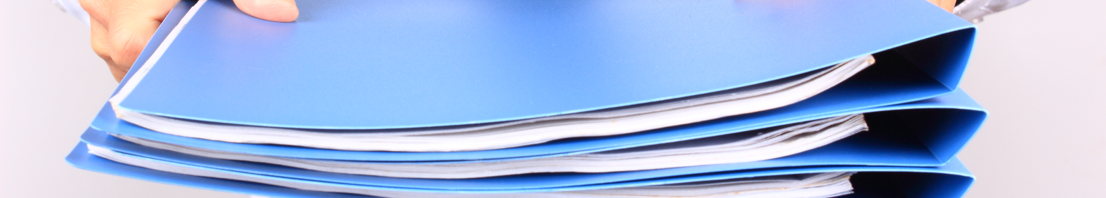 blue plastic  file folders